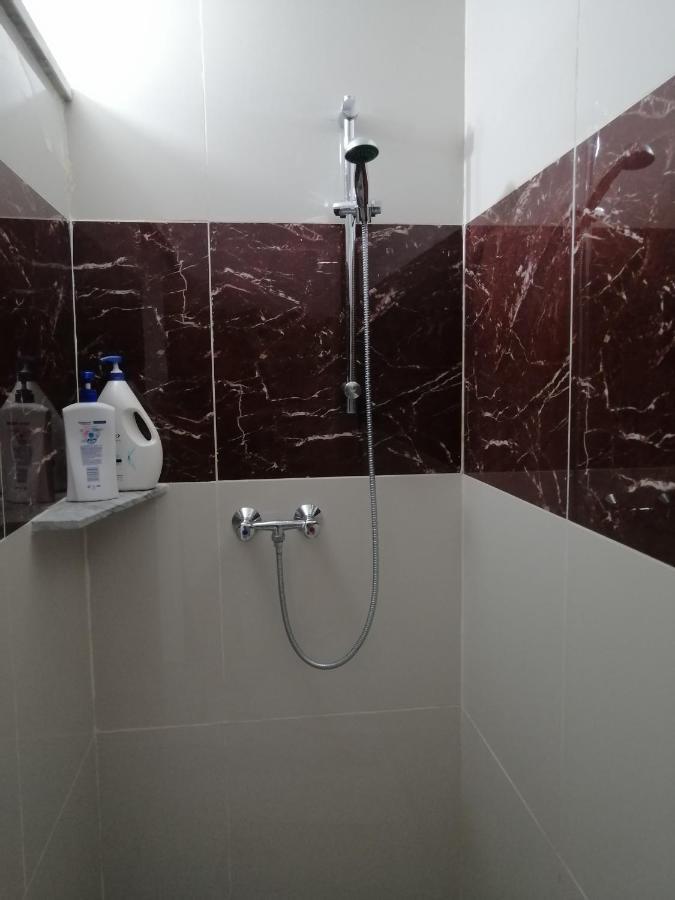 Lonos Circle Terrace View 호텔 롬블론 외부 사진